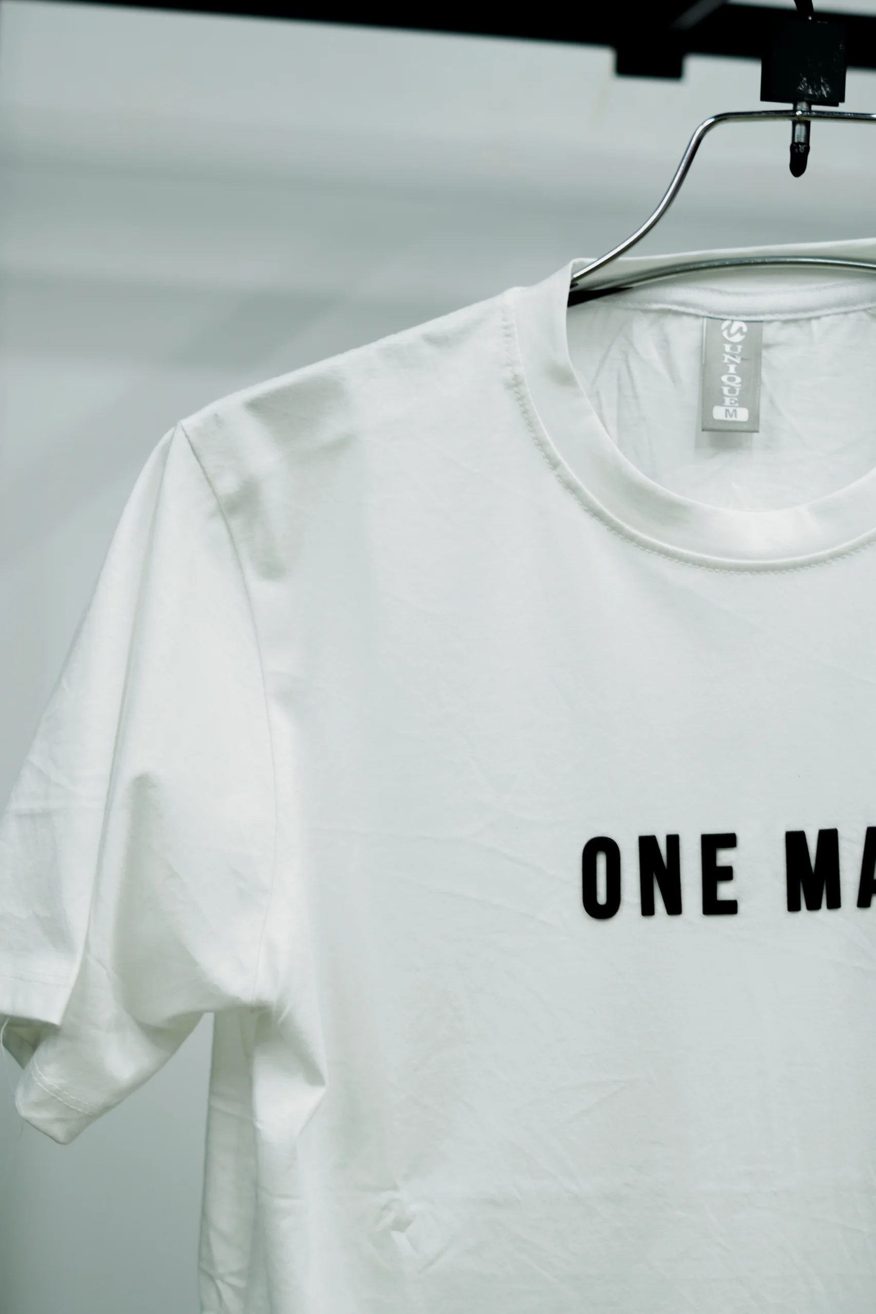 DSC04544 ONE MAN T-SHIRT (White) - Image 1